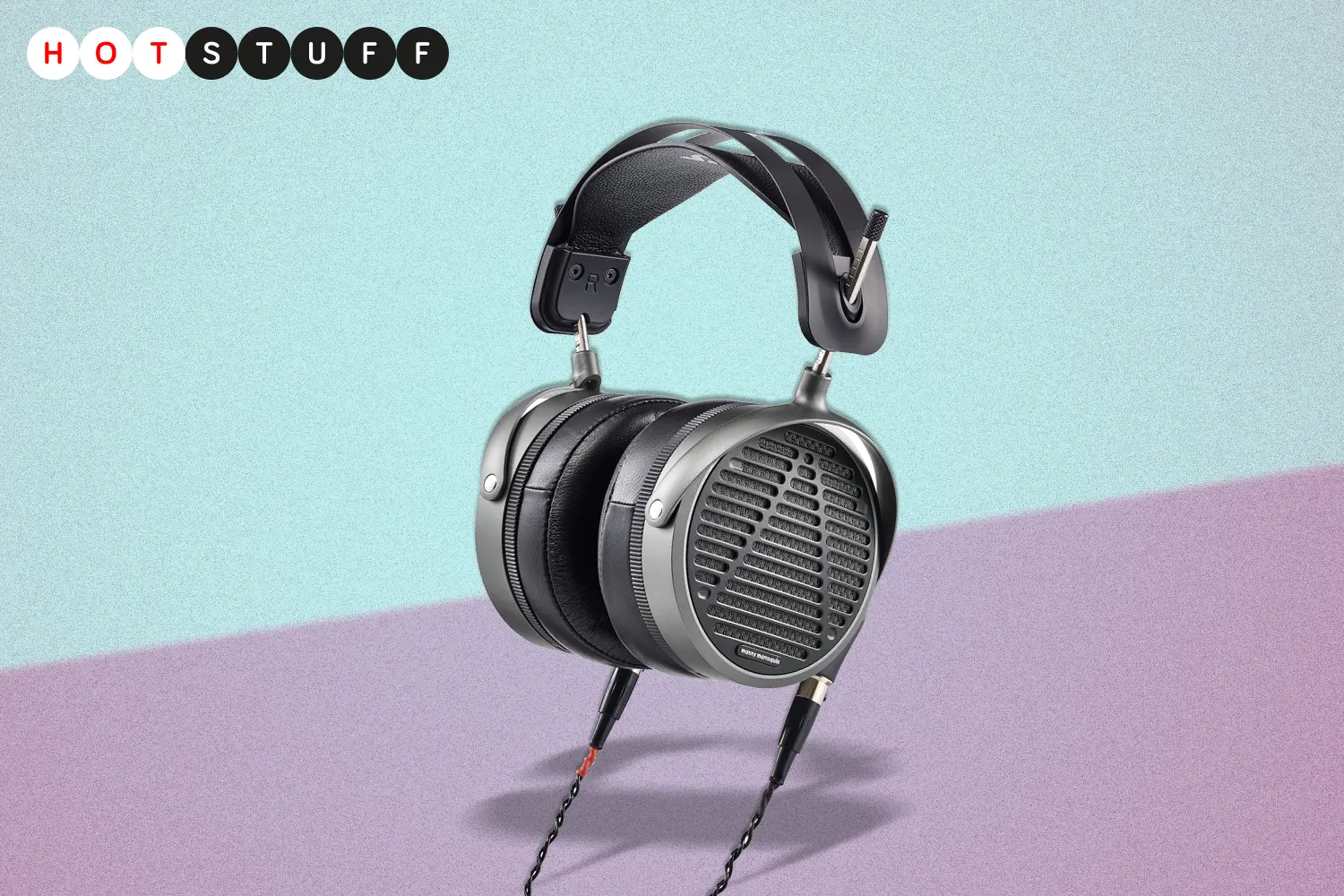 The Audeze MM-520 promises to fix the main problem with open-backed headphones
