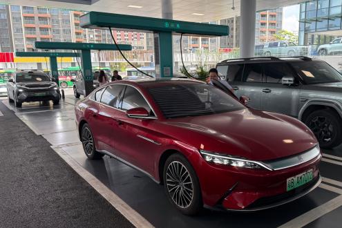 I tried BYD Flash Charging, which pumps out EV charges at (almost) gas pump speeds