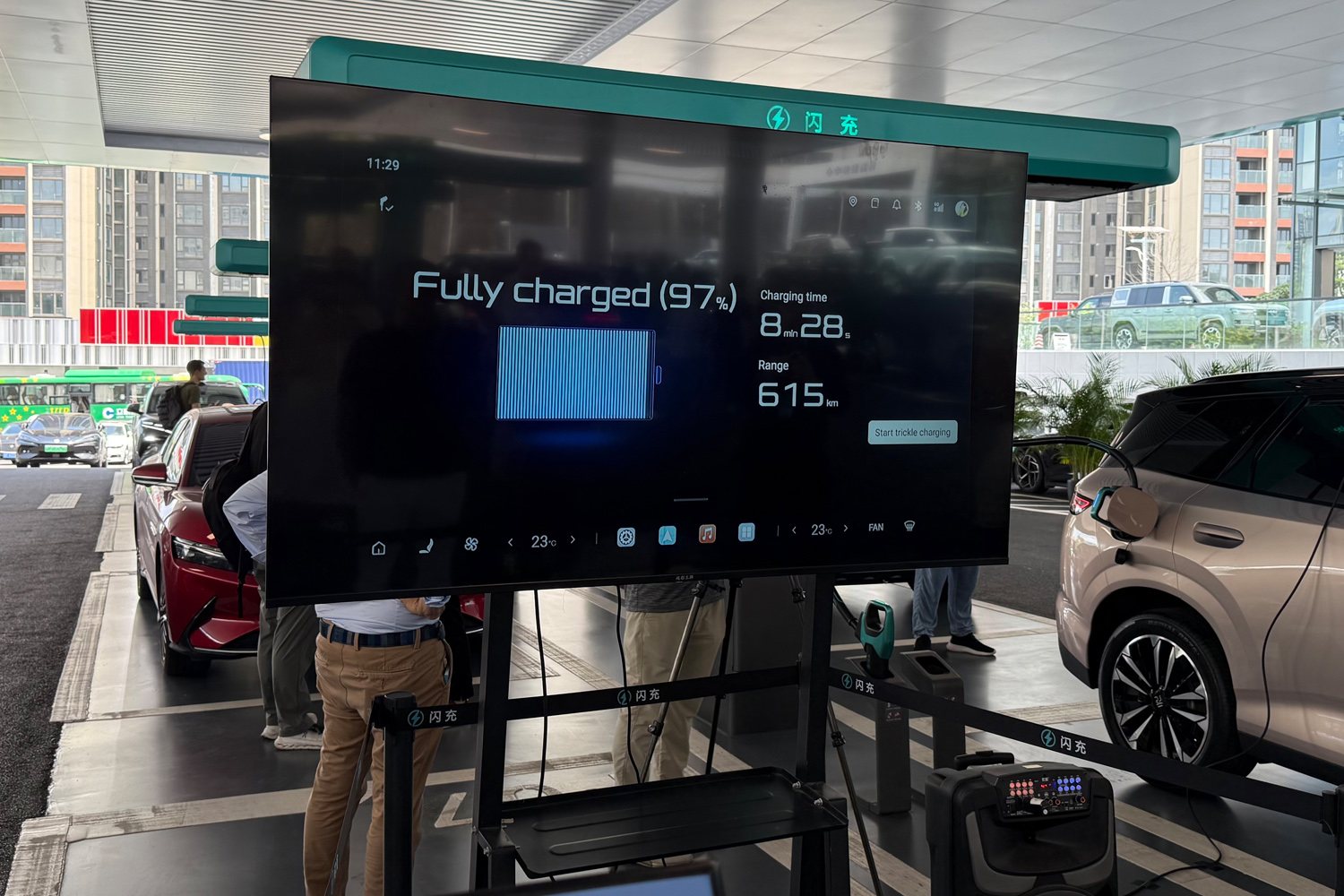 flash charging 7