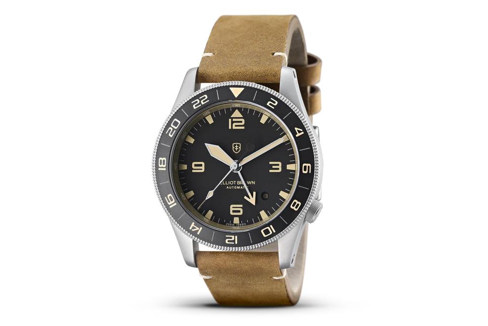 Elliot Brown Holton Auto GMT on white background