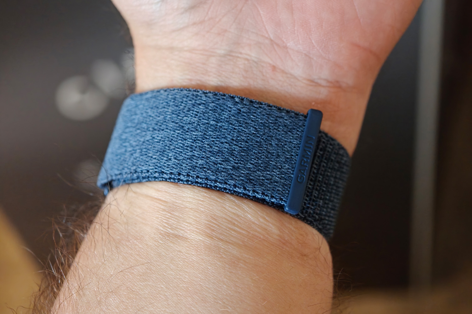 Garmin Cirqa fitness tracker hands-on strap