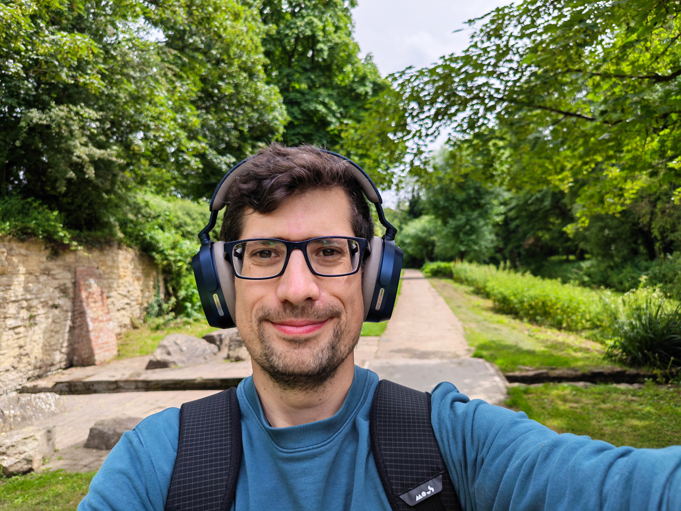 Honor Magic V6 camera samples selfie with main camera
