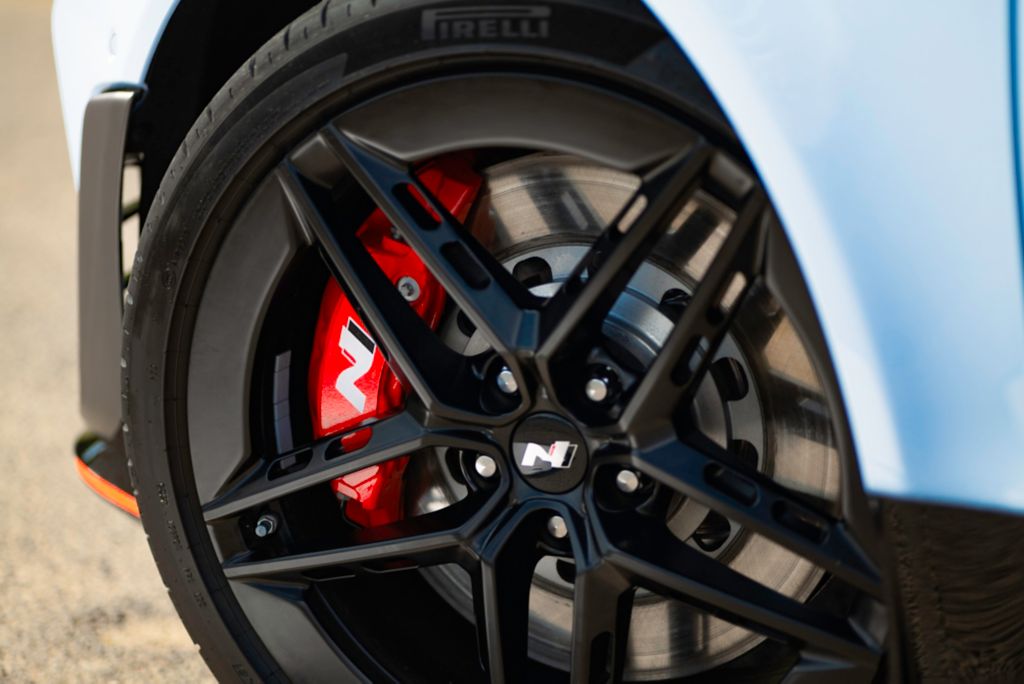 Hyundai Ioniq 6 N drive brakes
