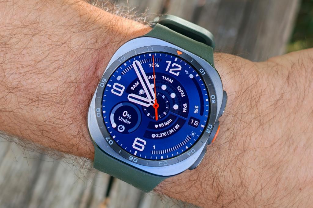 Samsung Galaxy Watch Ultra 2 review watch face