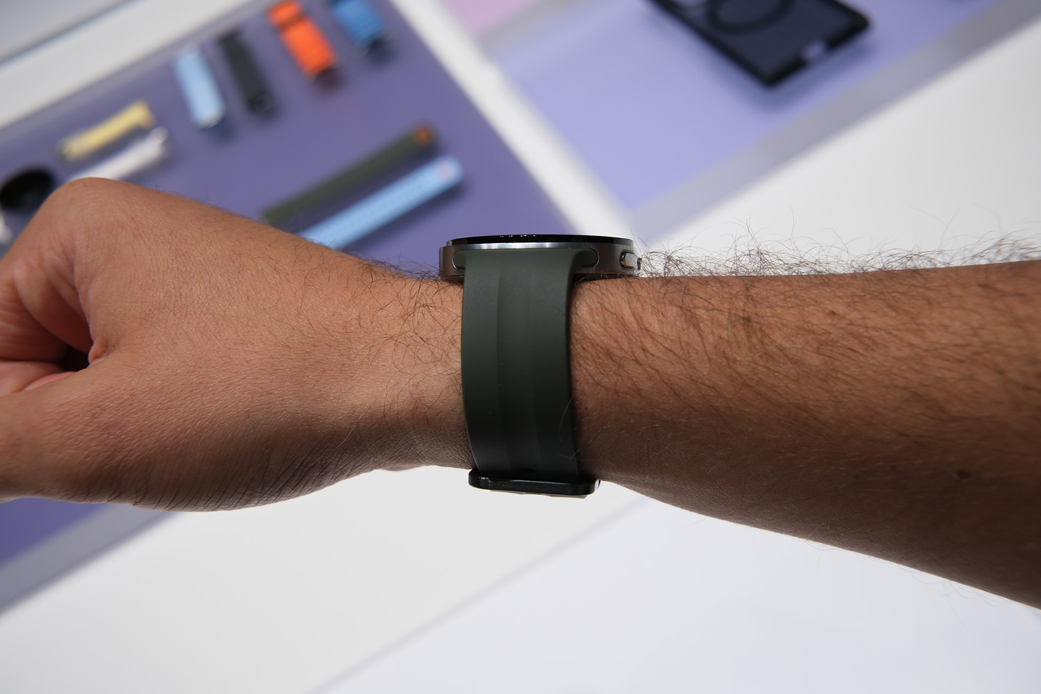 Samsung Galaxy Watch9 hands on strap