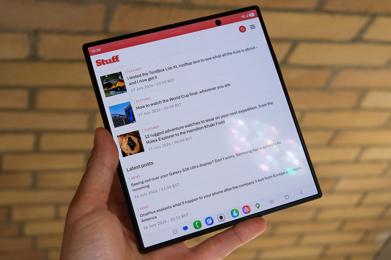 Samsung Galaxy Z Fold8 Ultra handson Stuff website
